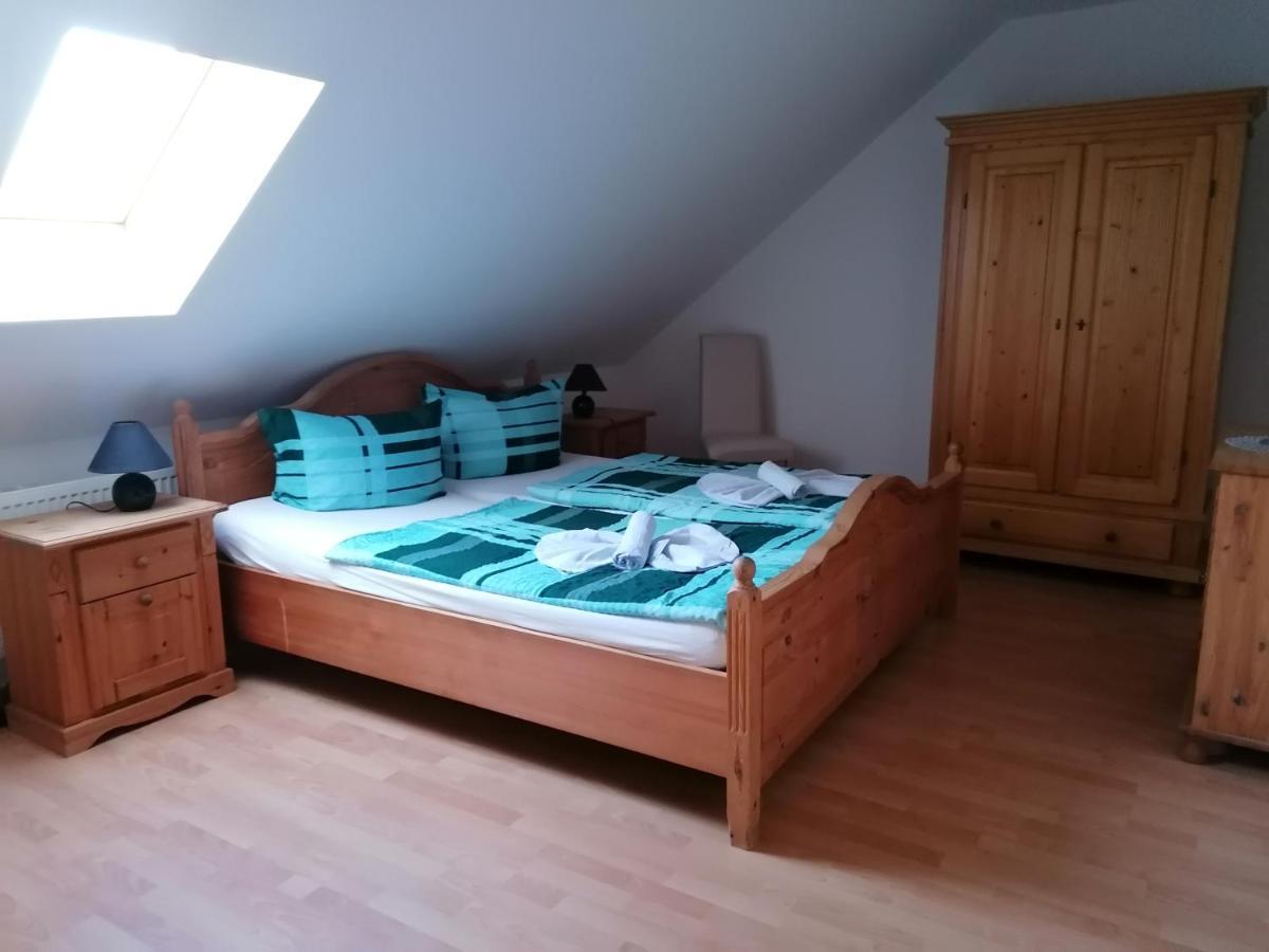 Hotel Garni Zum Goldenen Ring Quedlinburg Ngoại thất bức ảnh